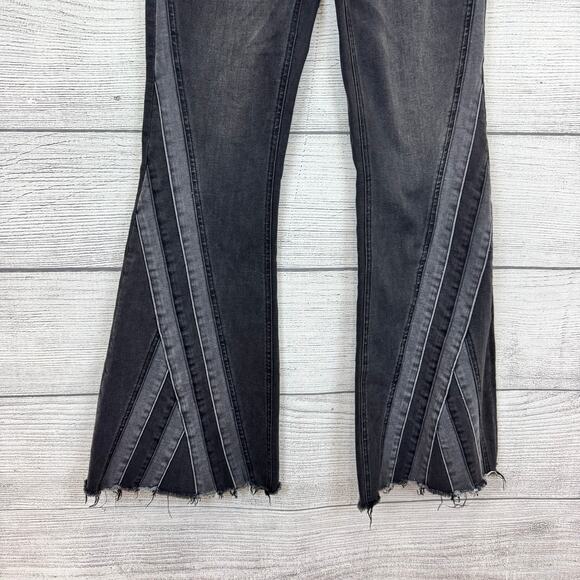 Vervet Women's Black Washed Boho Flare Bell Bottom Jeans Size 27 - Picture 2 of 7